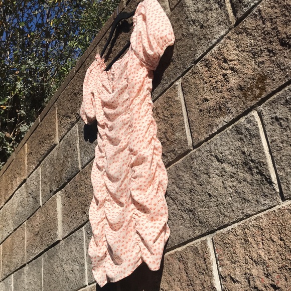 ASTR The Label SOLD OUT ruched VALENTINE’S DAY dress - Picture 7 of 14